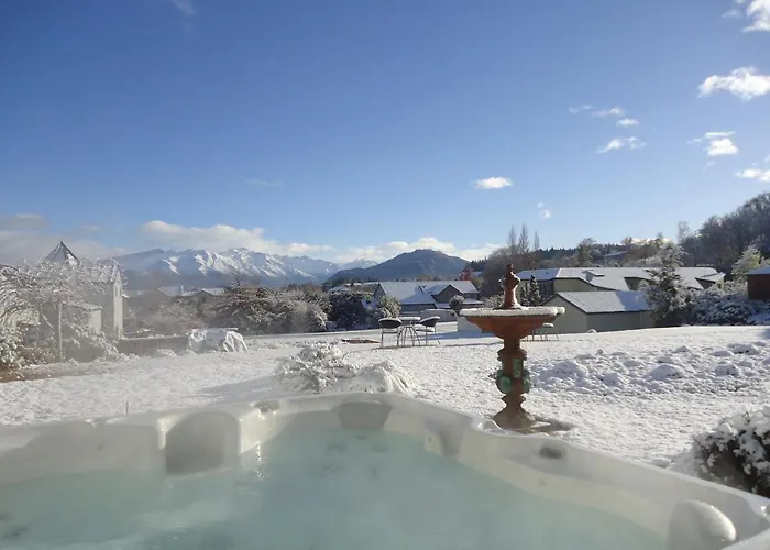 Inn Lake Wanaka Lodge