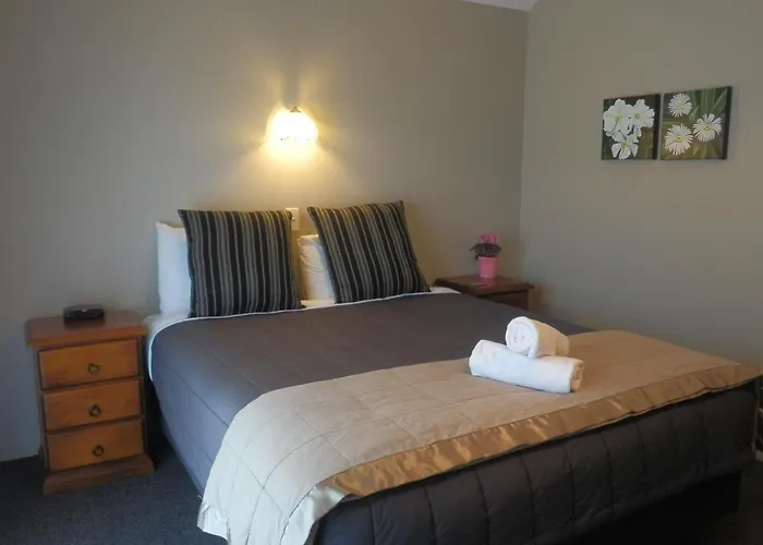 Lake Wanaka Lodge Inn 4*