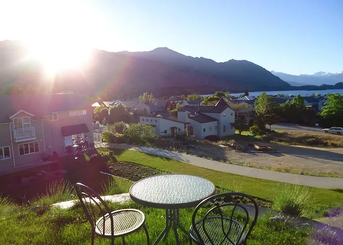 Lake Wanaka Lodge Inn