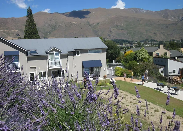 Lake Wanaka Lodge Inn 4*